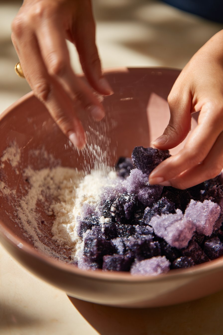 Blueberry & Coconut Gummies for Dogs instructions process